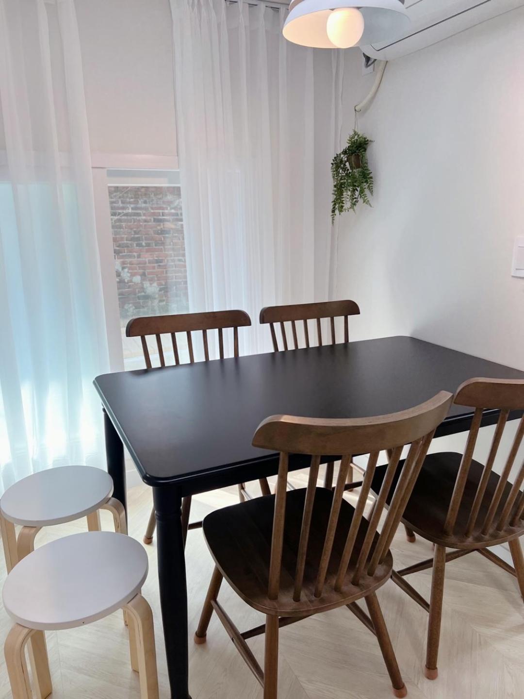 The Garodeung Apartment Seoul
